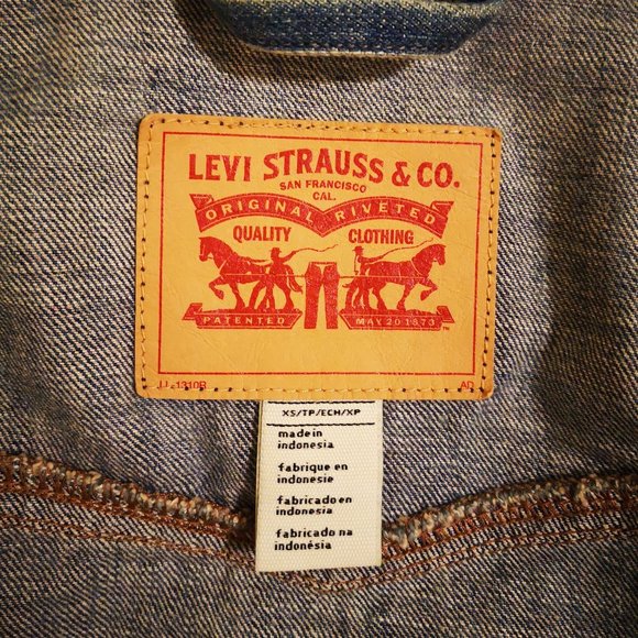 Levi's Denim Jacket - Picture 3 of 3